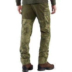 Fjällräven Barents Pro Hunting Trousers Men green camo-deep forest 10 Fjällräven Barents Pro Hunting Trousers Men green camo-deep forest -Outfit Gear Store fjaellraeven barents pro jagdhose herren green camo deep forest 5